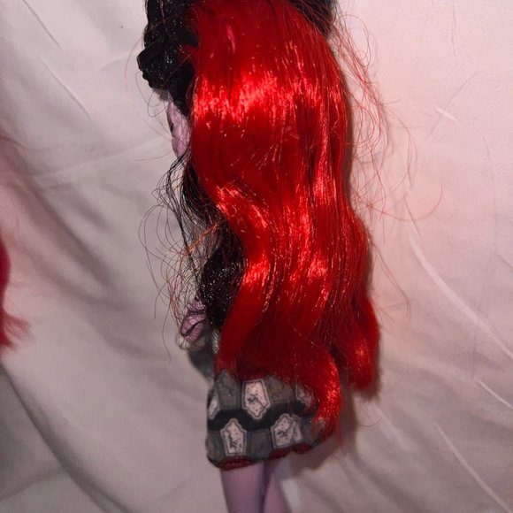 Monster High Operetta Doll 1st Wave (OUTFIT-FIXED) - Picture 3 of 7